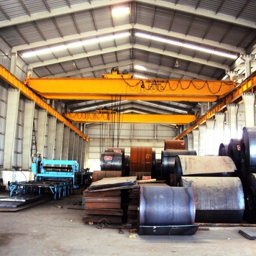 Double girder eot crane